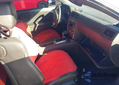 2013 Dodge Challenger R/T из США, поврежденный, VIN 2C3CDYBTXDH628936